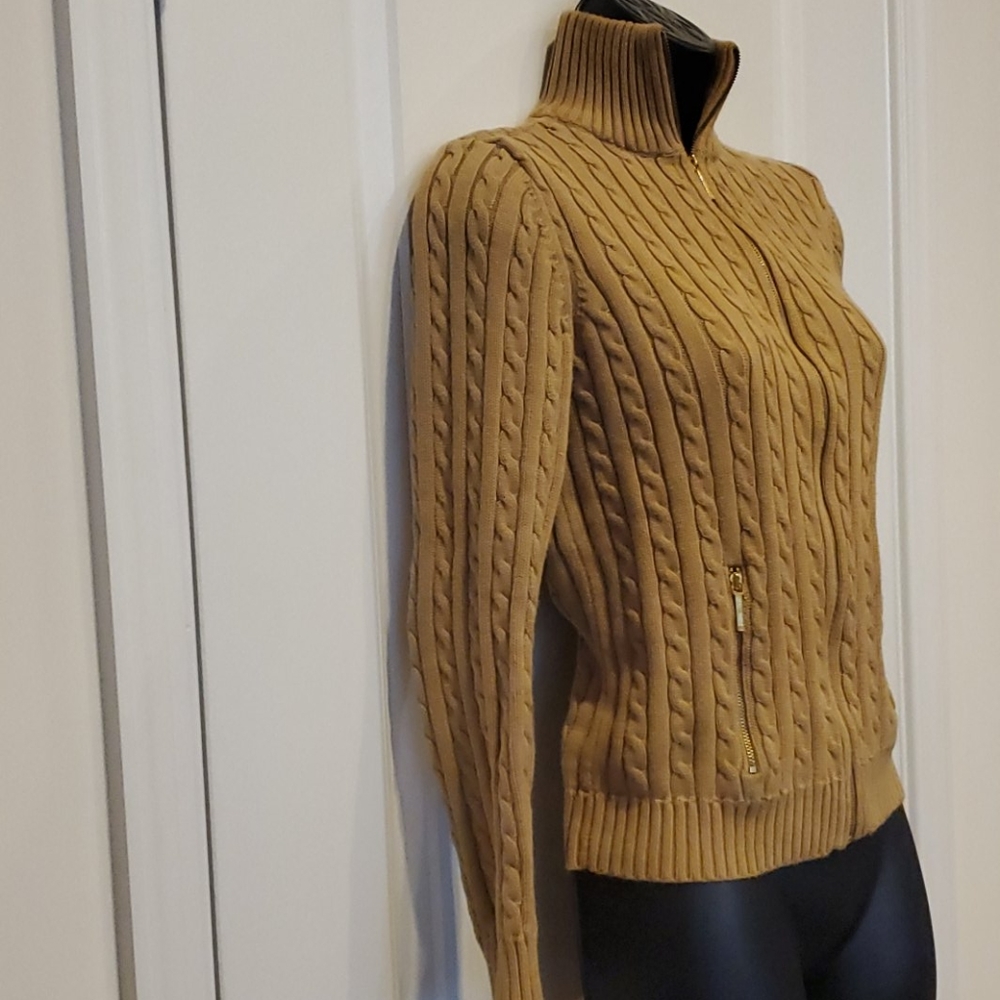 Sweater - Picture 3 of 6